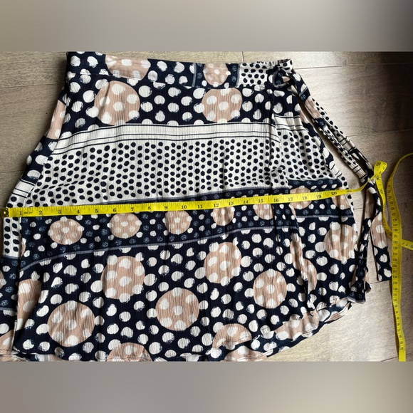 Faux wrap A-line Vero Moda medium skirt - Picture 6 of 8